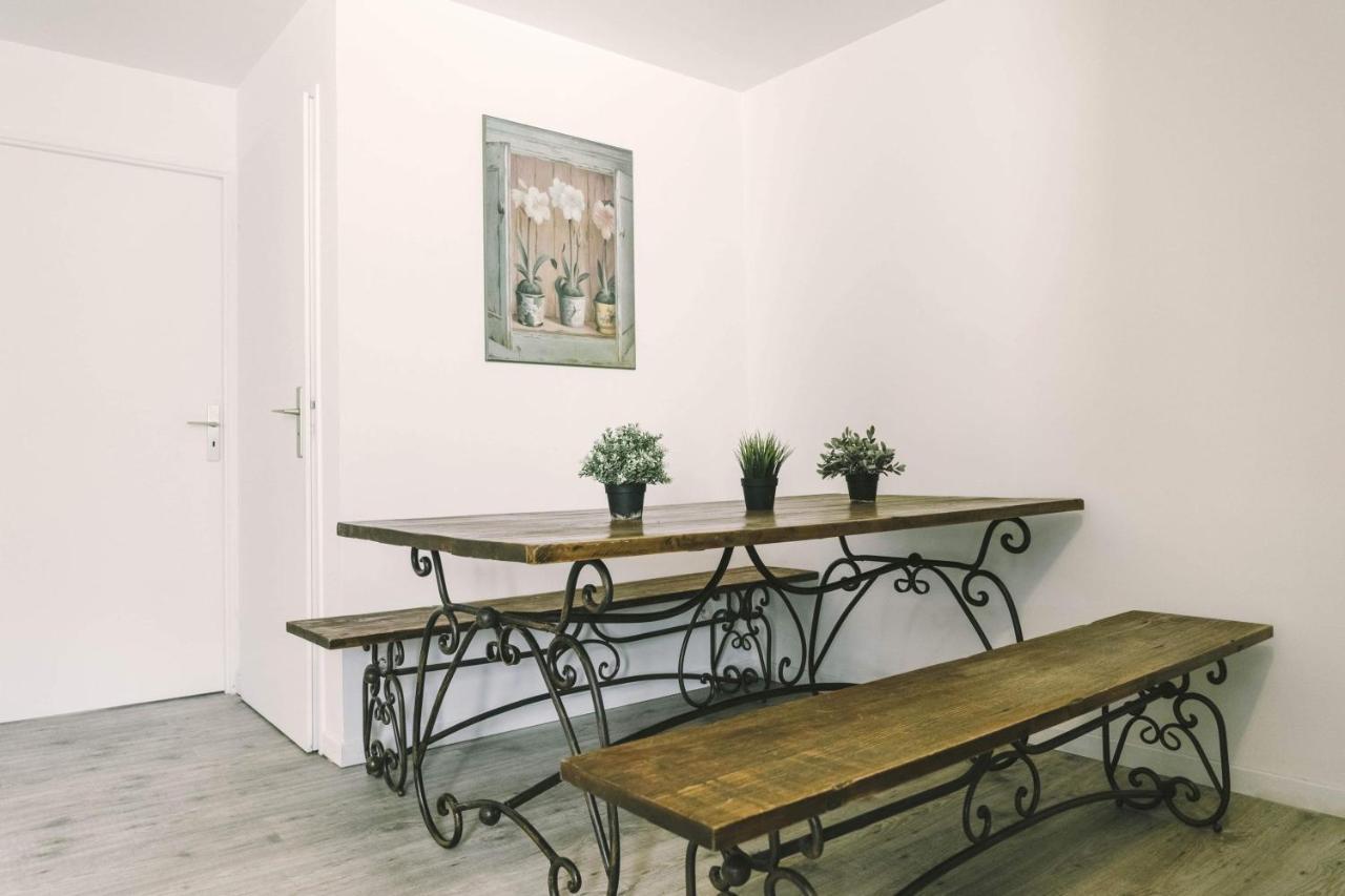 Luka'S Charming Apartment Near Disneyland Мани льо Онгр Екстериор снимка
